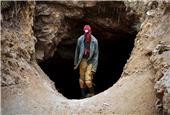 Fears rise for illegal South African miners hiding underground in virus lockdown