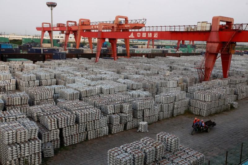 Aluminum trade active in East China, ingot price keeps rising