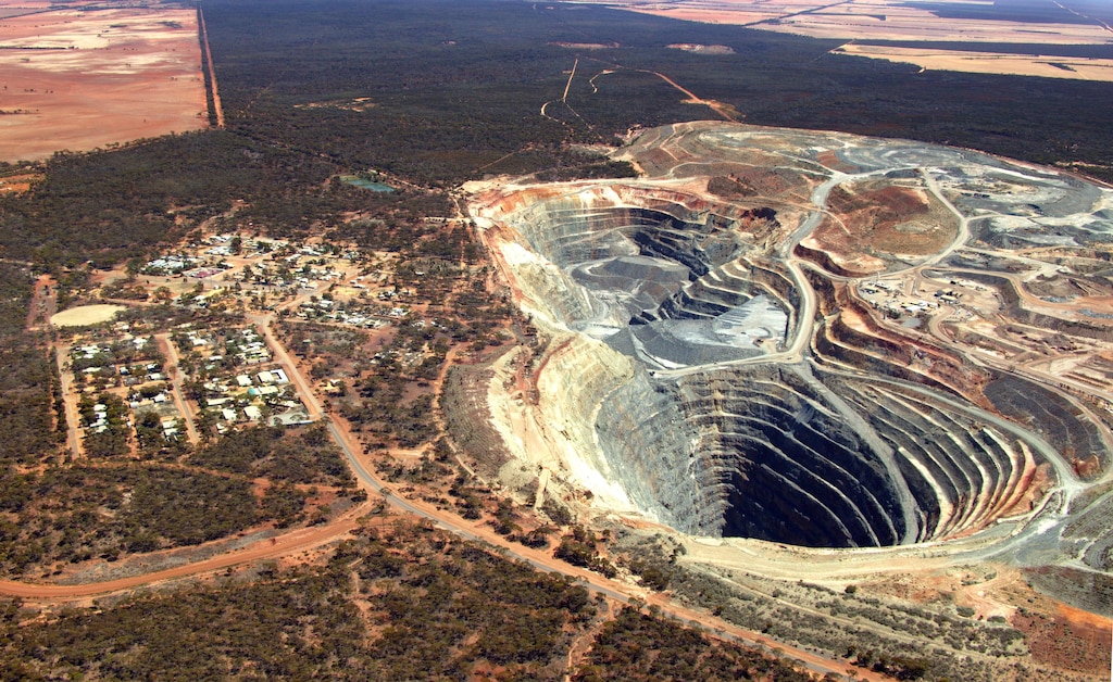 Global Geoscience raises $53m for Rhyolite Ridge lithium-boron project