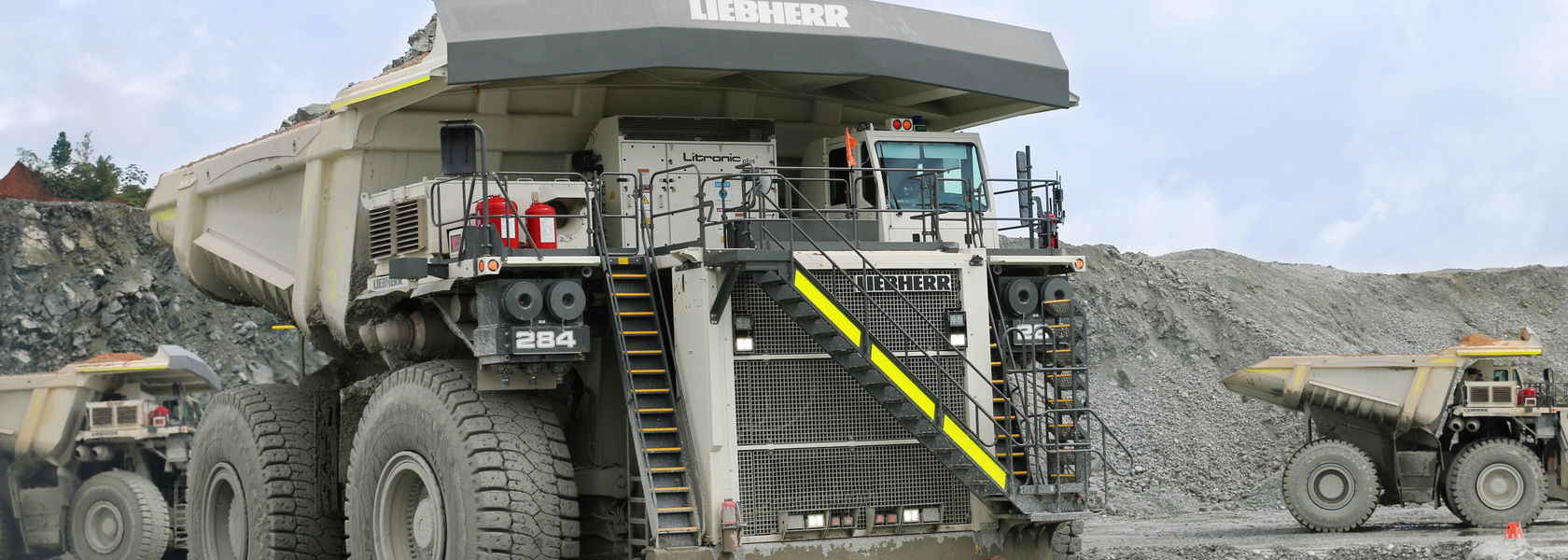 Liebherr enhances ultra-class mining trucks