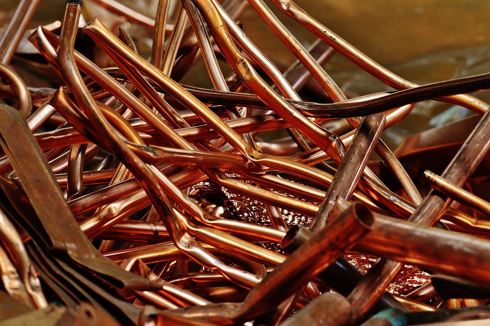 Copper hits lowest since January as U.S.-China dispute escalates