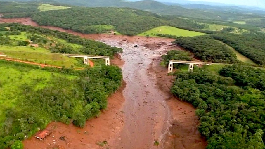 Brazil to lay criminal charges against Vale, auditor in dam burst