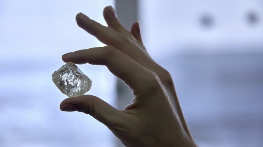 Alrosa finds diamond over 230 carats, largest in three years