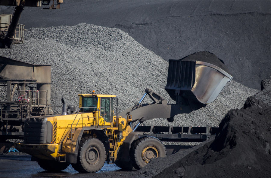 JPMorgan stops lending to coal companies