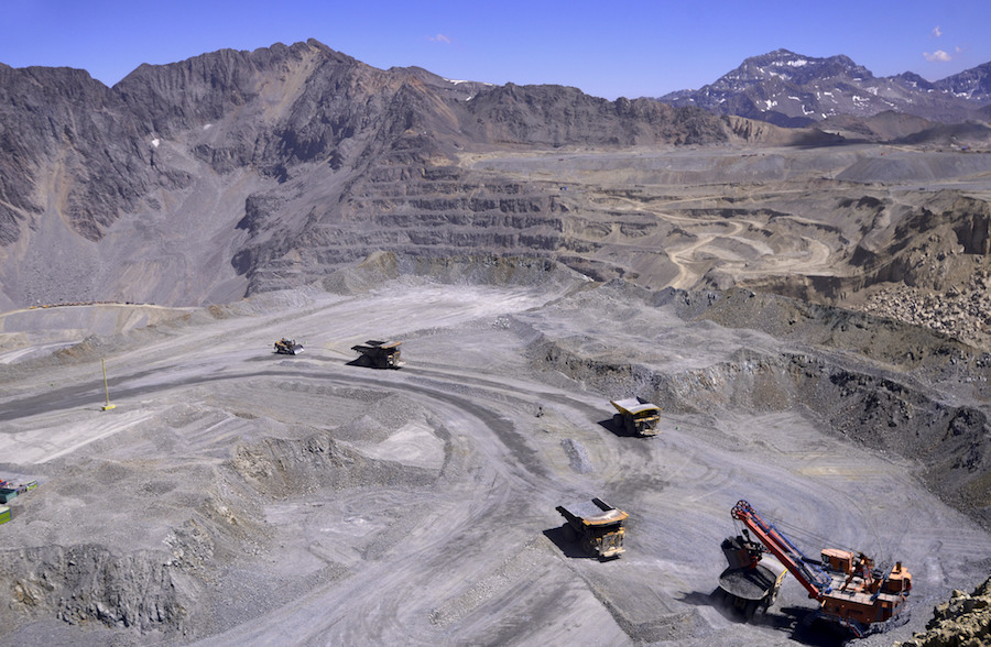 Anglo American reduces operations at Los Bronces