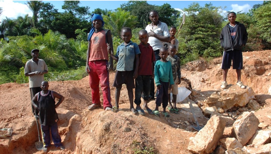 Program to monitor Congo’s artisanal cobalt miners expanded