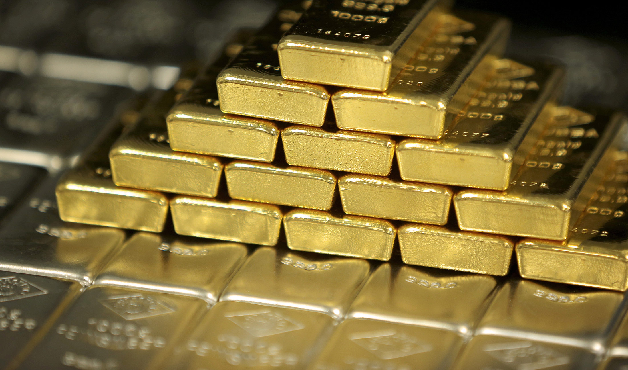 Zijin cuts 2020 gold output target after Porgera mine snub
