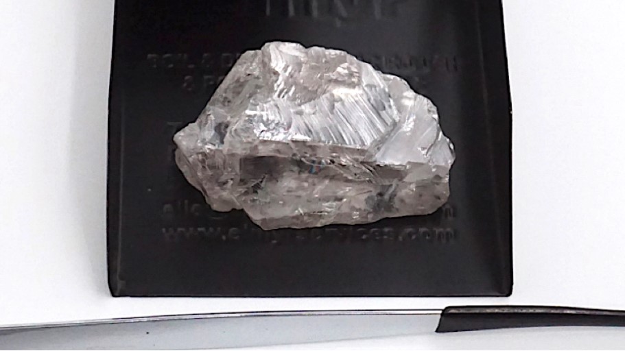 Lucapa finds 171-carat diamond at Angola mine