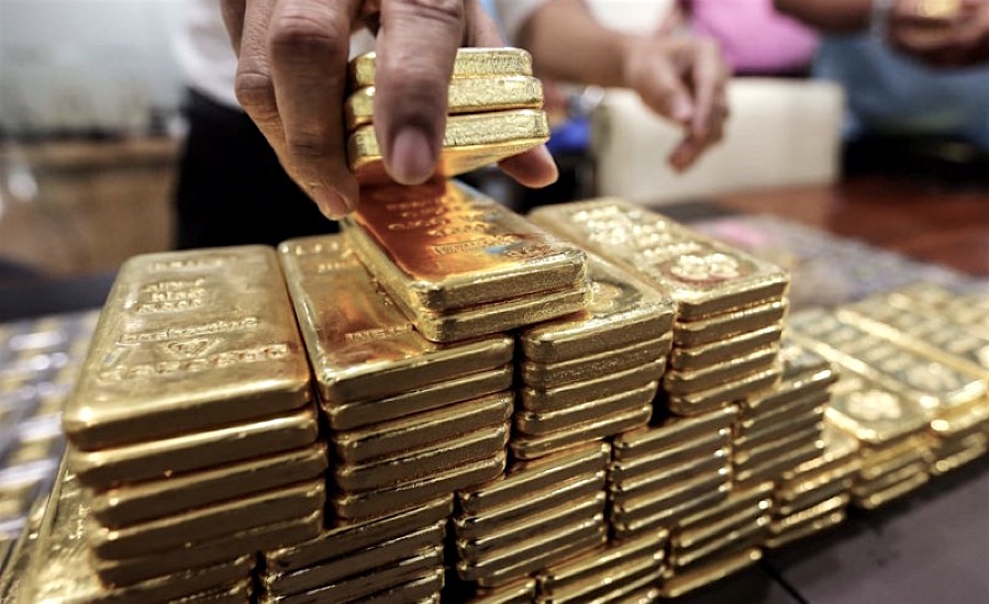 World’s ultra-wealthy go for gold amid stimulus bonanza