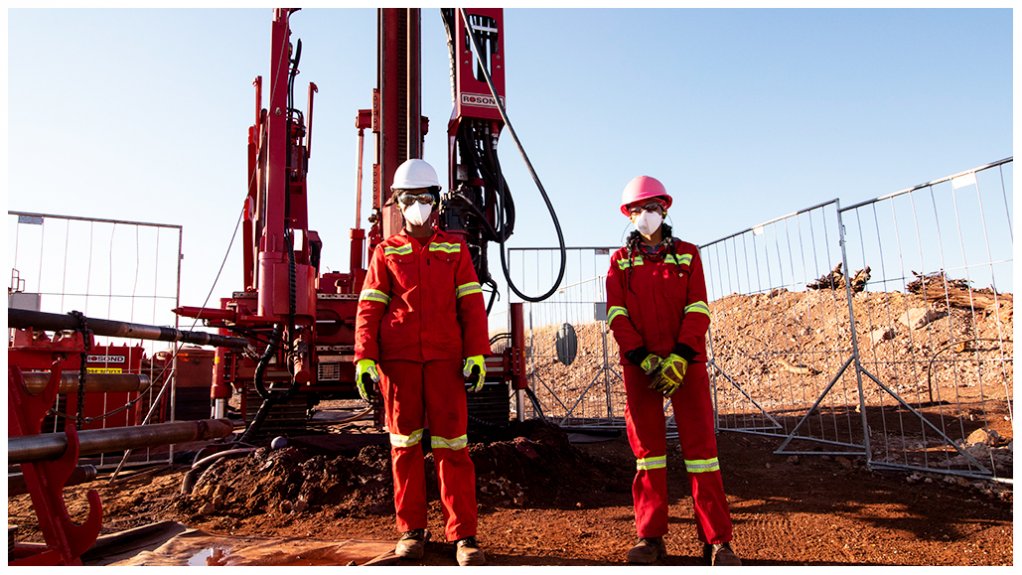 All-female exploration crew drilling for iron-ore in Northern Cape
