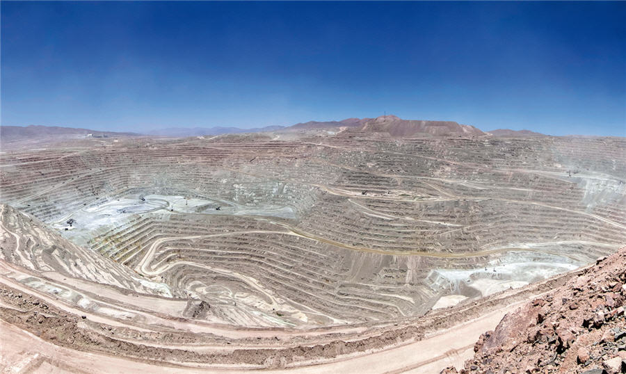Chile mining activity up as non-mining activity plunges