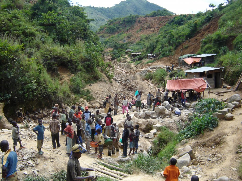 At least 50 killed in collapsed gold mine in east Congo