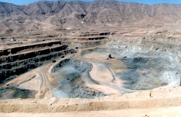 Candelaria copper mine in Chile offers new deal to end strike