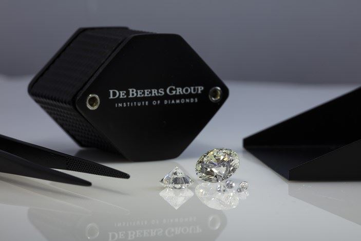 De Beers` first sales cycle nets $650m