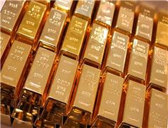 Gold price edges lower as investors weigh virus risks to global growth