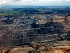 A coal mining hub could decide Australia’s future