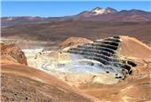 Gold Fields hikes dividends to win Yamana deal backing