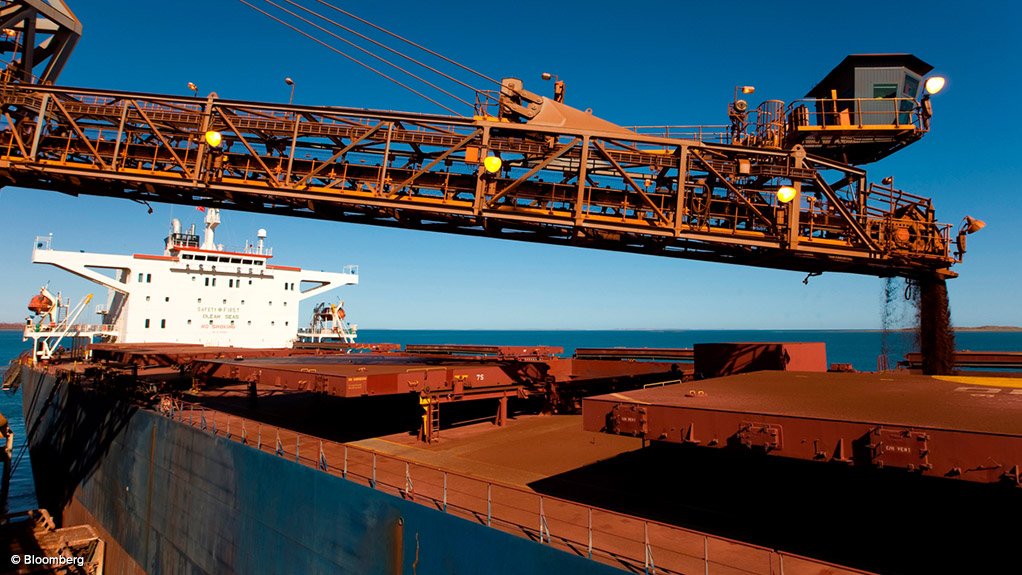 Australian mining industry wins public support