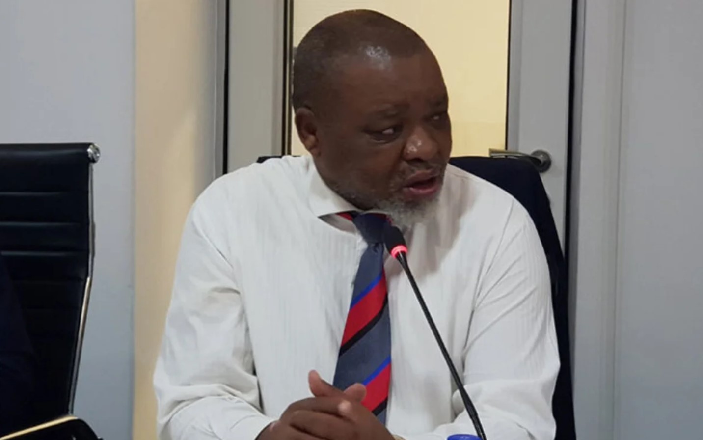 Group asks Mantashe to reconsider which mines really are essential