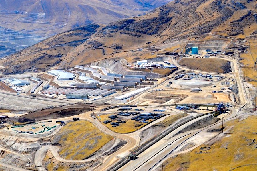 MMG copper output sinks on Peru force majeure
