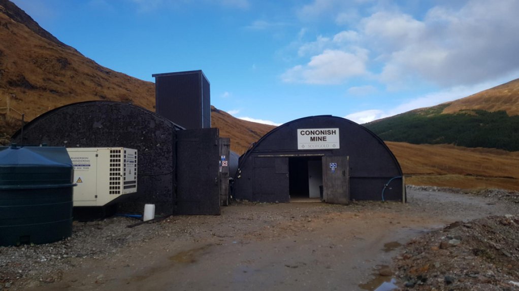 Day succeeds Gray at Scotgold