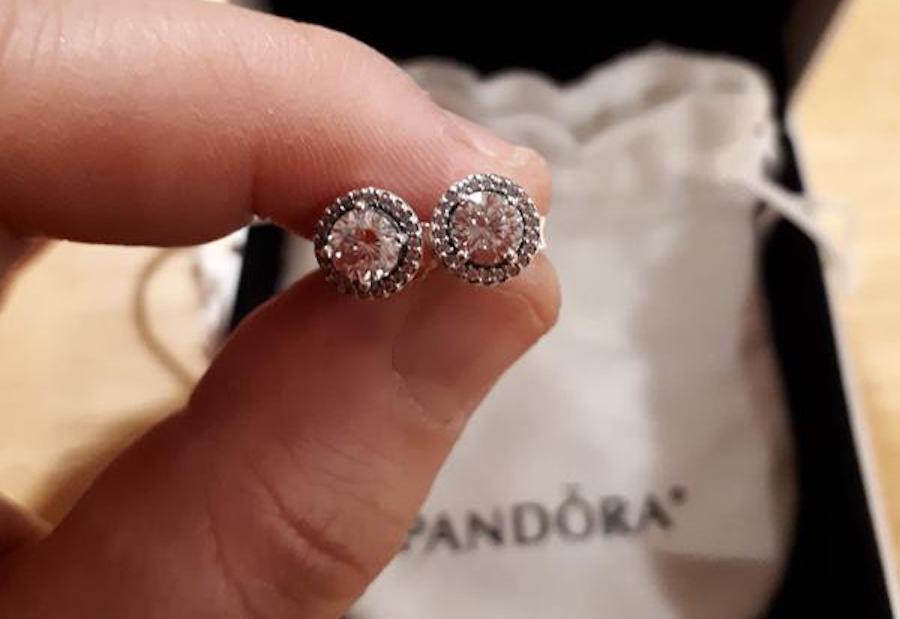 World’s top jewellery maker Pandora to use only lab-made diamonds