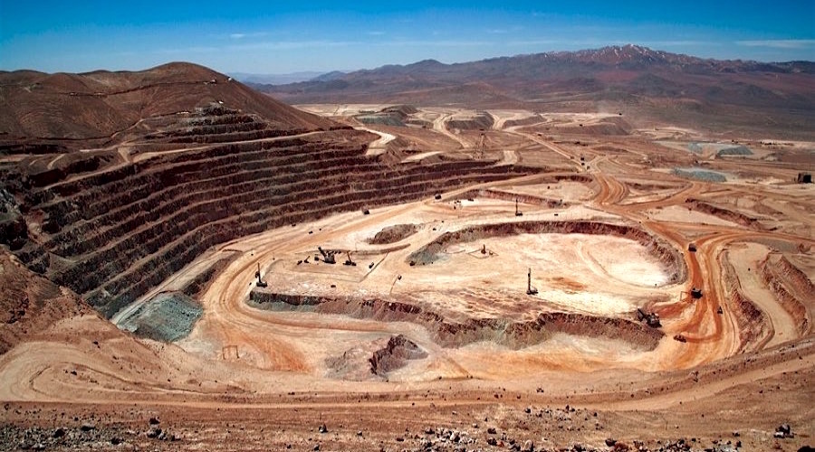 Chile’s Escondida copper mine union hopes for deal but girds for strike