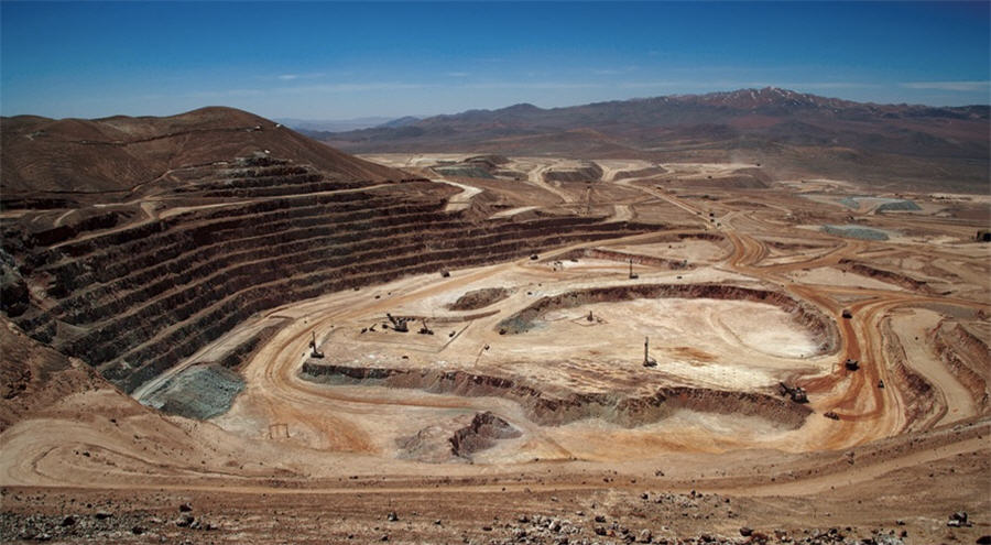 Copper price rises as looming strikes in Chile add to supply worries