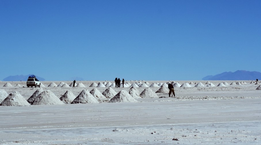 Lithium supply chain threatened by East-West geopolitical tensions