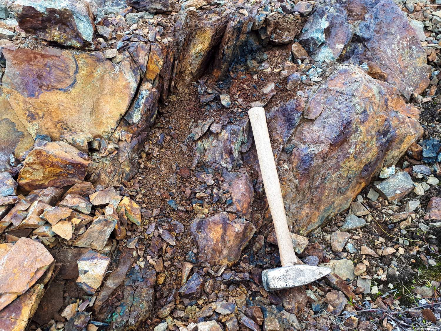 Torr Metals, Tahltan government sign Latham copper-gold agreement