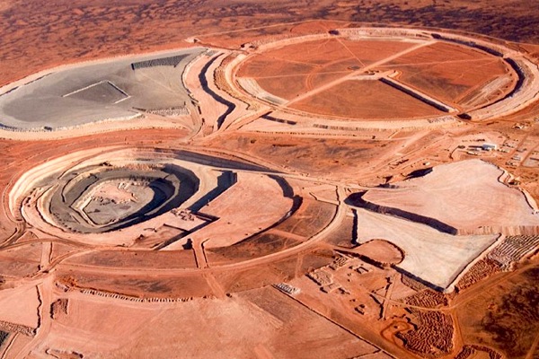 OZ Minerals backs BHP’s improved $6.5 billion offer
